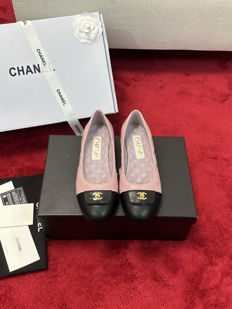 Chanel Low Shoes